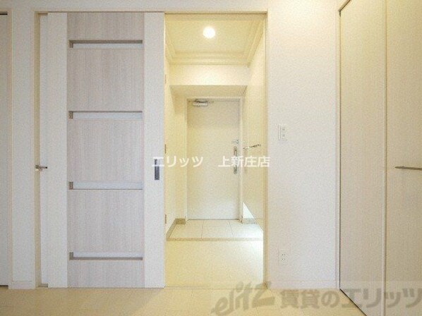 Mid Court 新大阪の物件内観写真